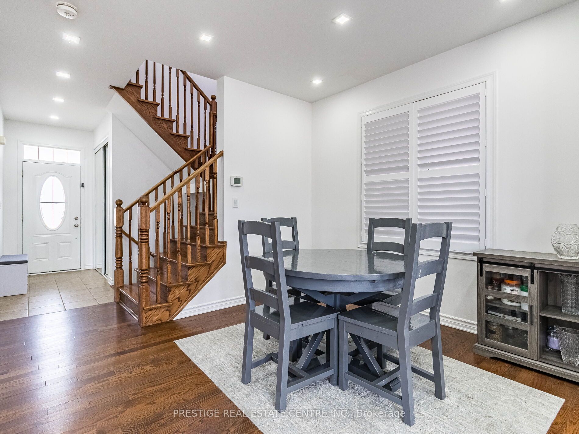 1550 Clitherow Street Property Photo 2