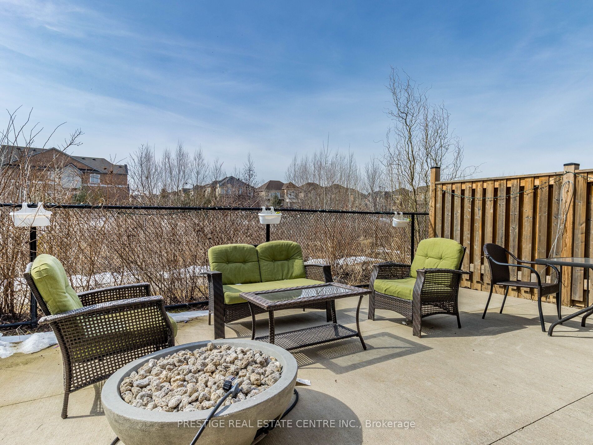 1550 Clitherow Street Property Photo 18
