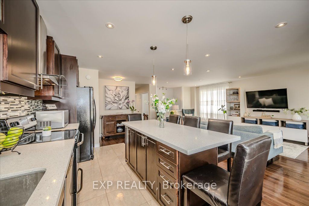 4 Buckley Crescent Property Photo 6