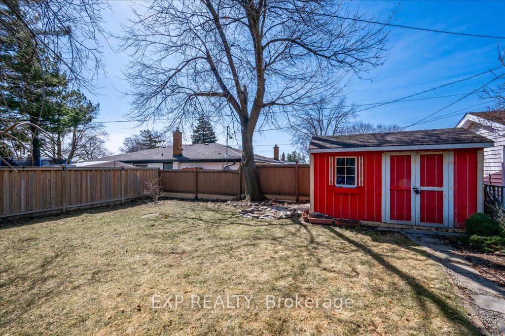 4 Buckley Crescent Property Photo 27