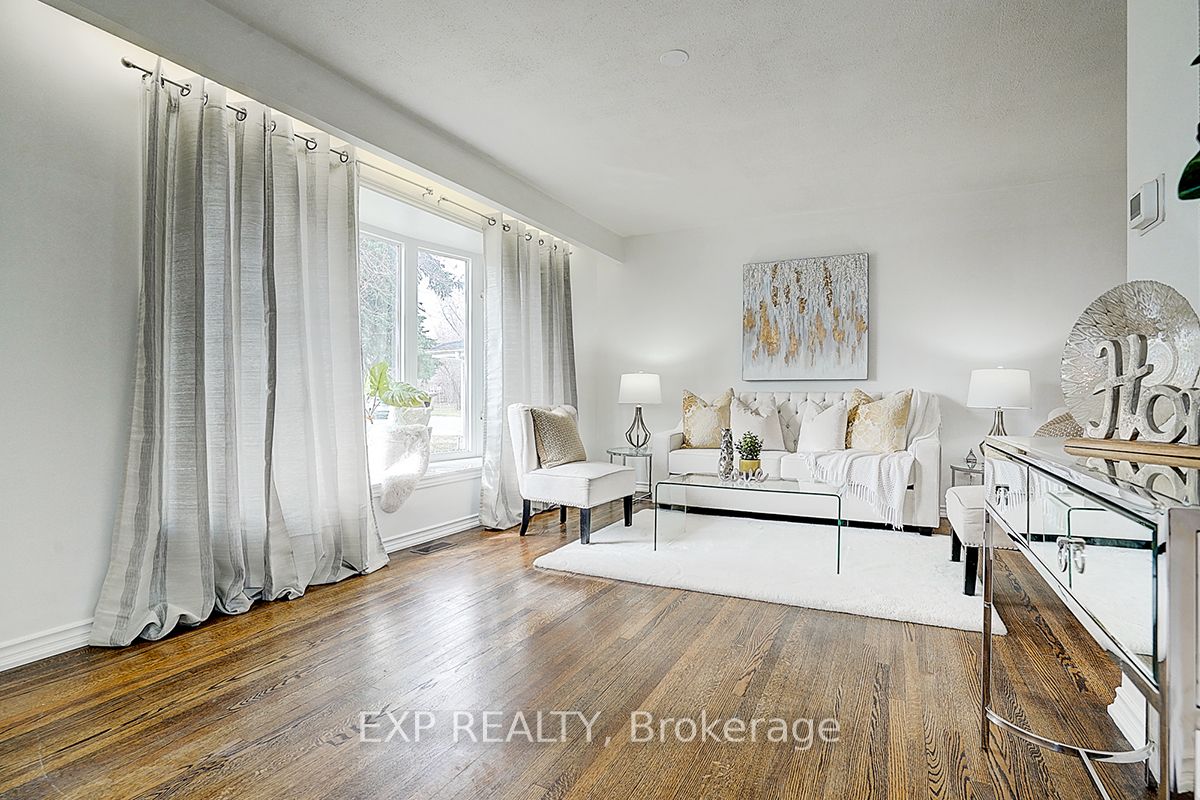 11 Tullamore Road Property Photo 8