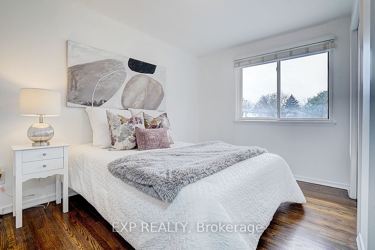 11 Tullamore Road Property Photo 29