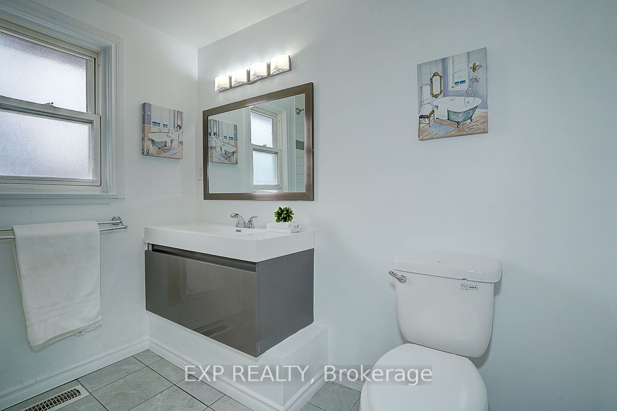 11 Tullamore Road Property Photo 31