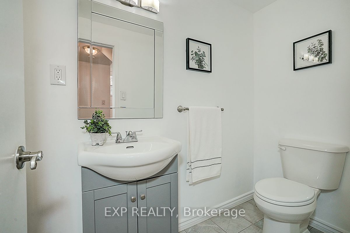 11 Tullamore Road Property Photo 39