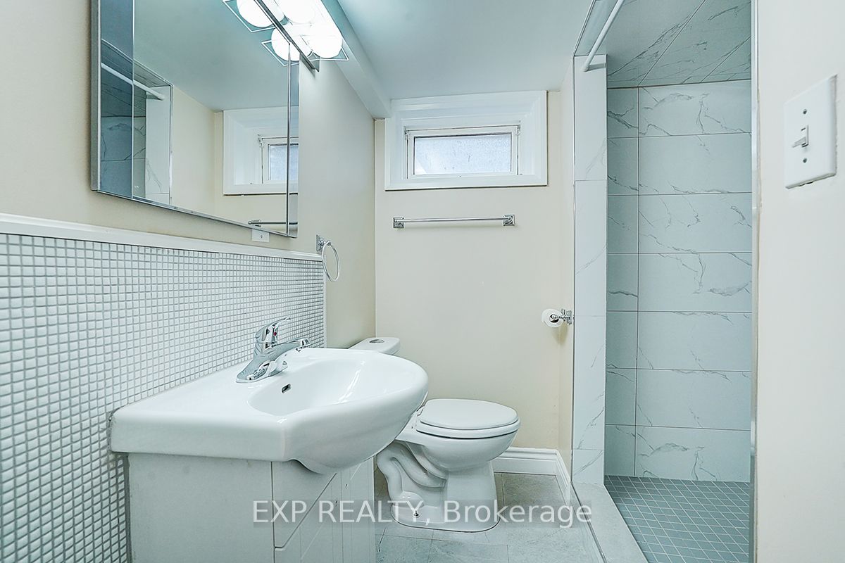 11 Tullamore Road Property Photo 45