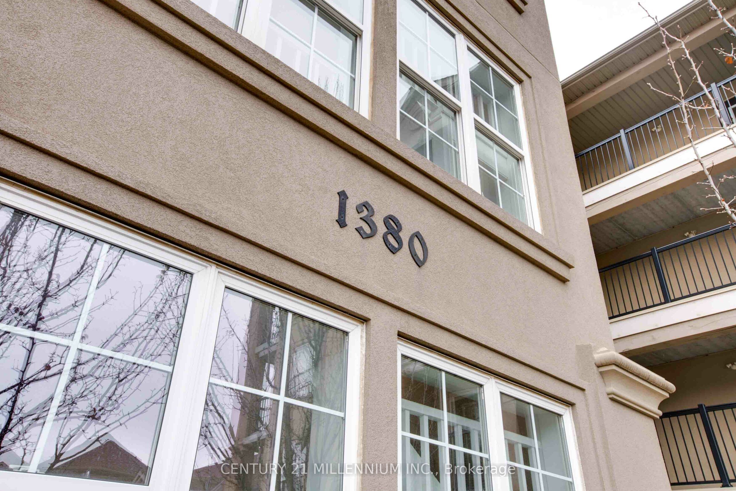 #407 - 1380 Main Street Property Photo 7