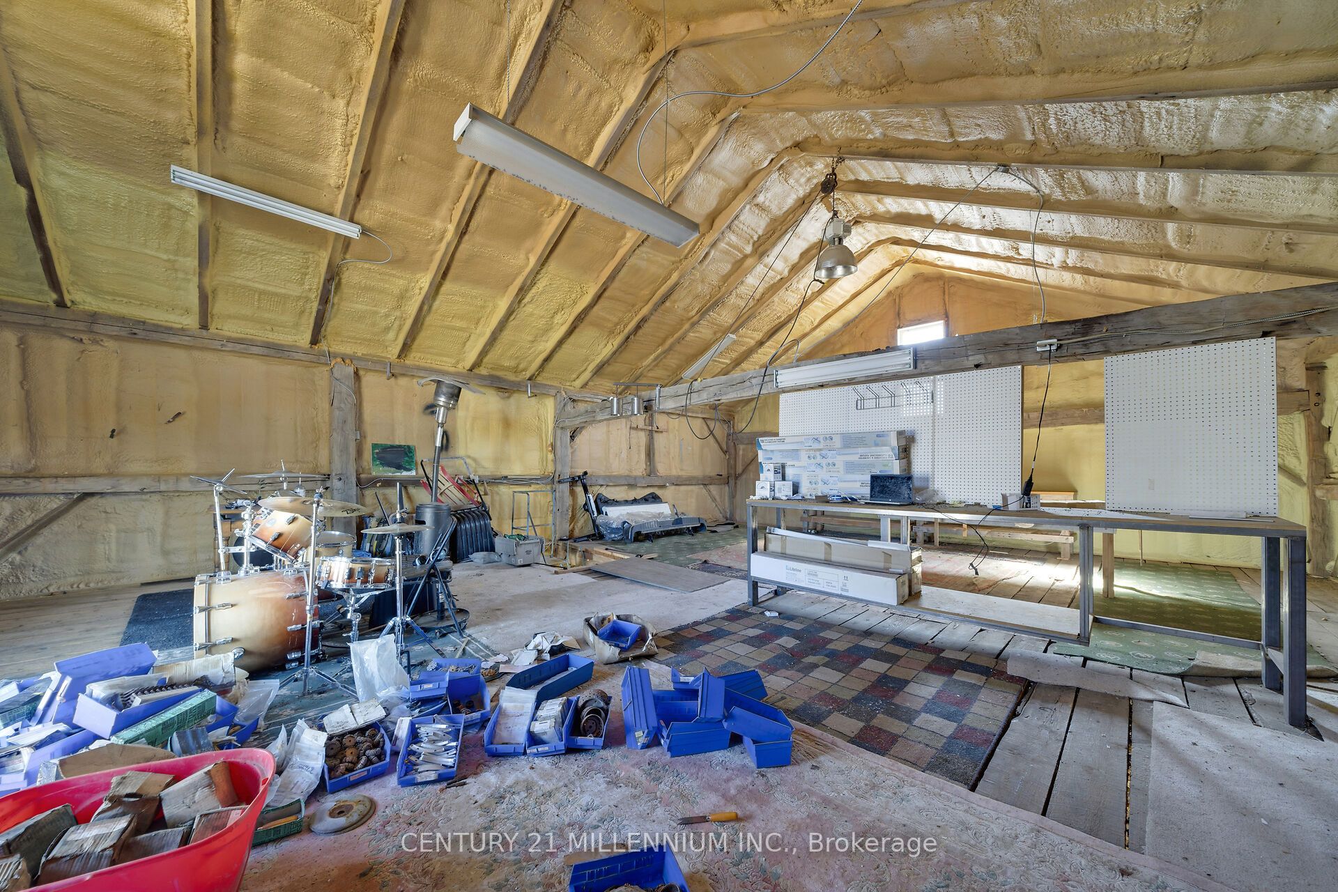 774 Charleston Side Road Property Photo 36