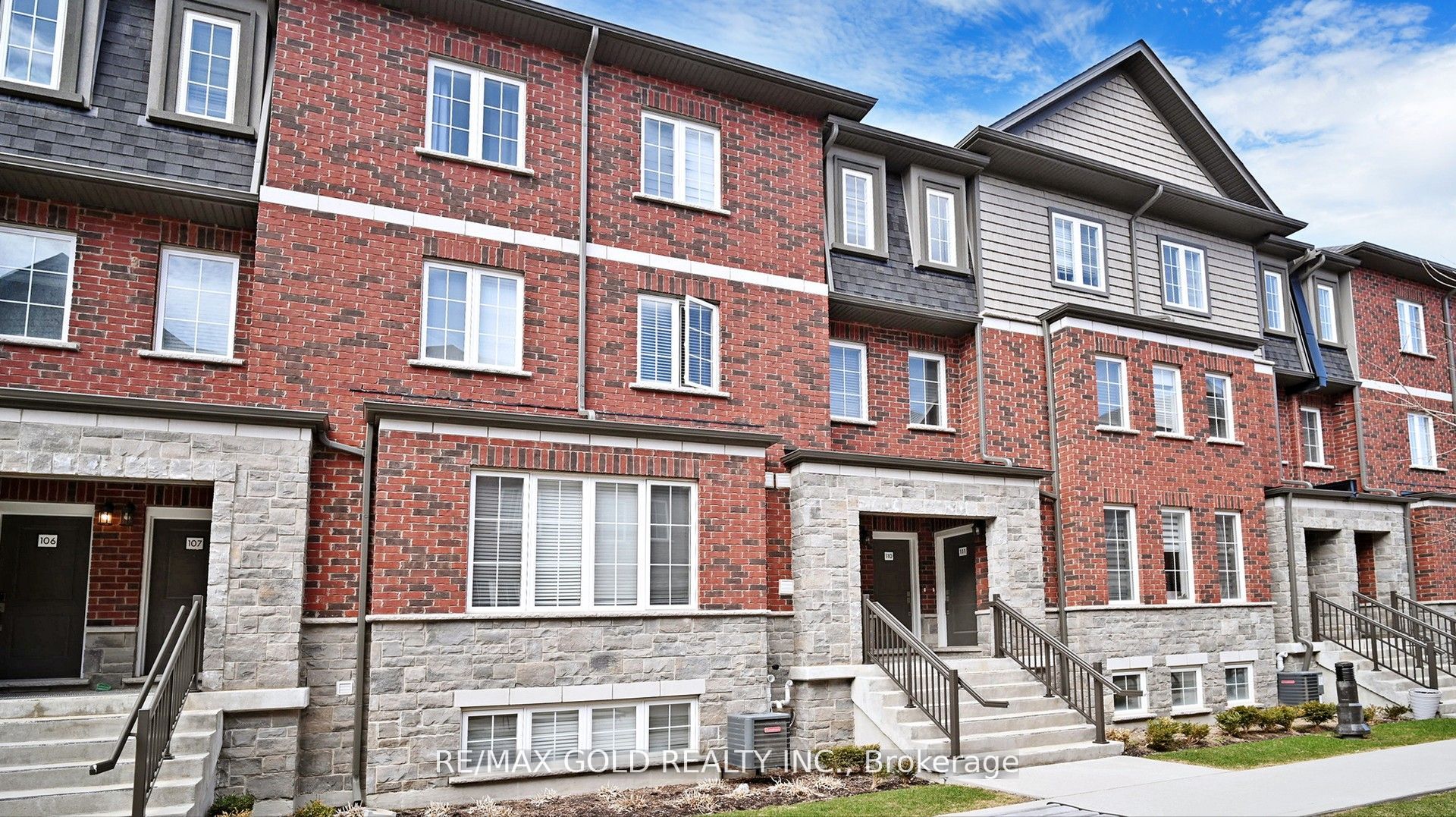 1037 Tm Timberlea Real Estate Listings Main Image