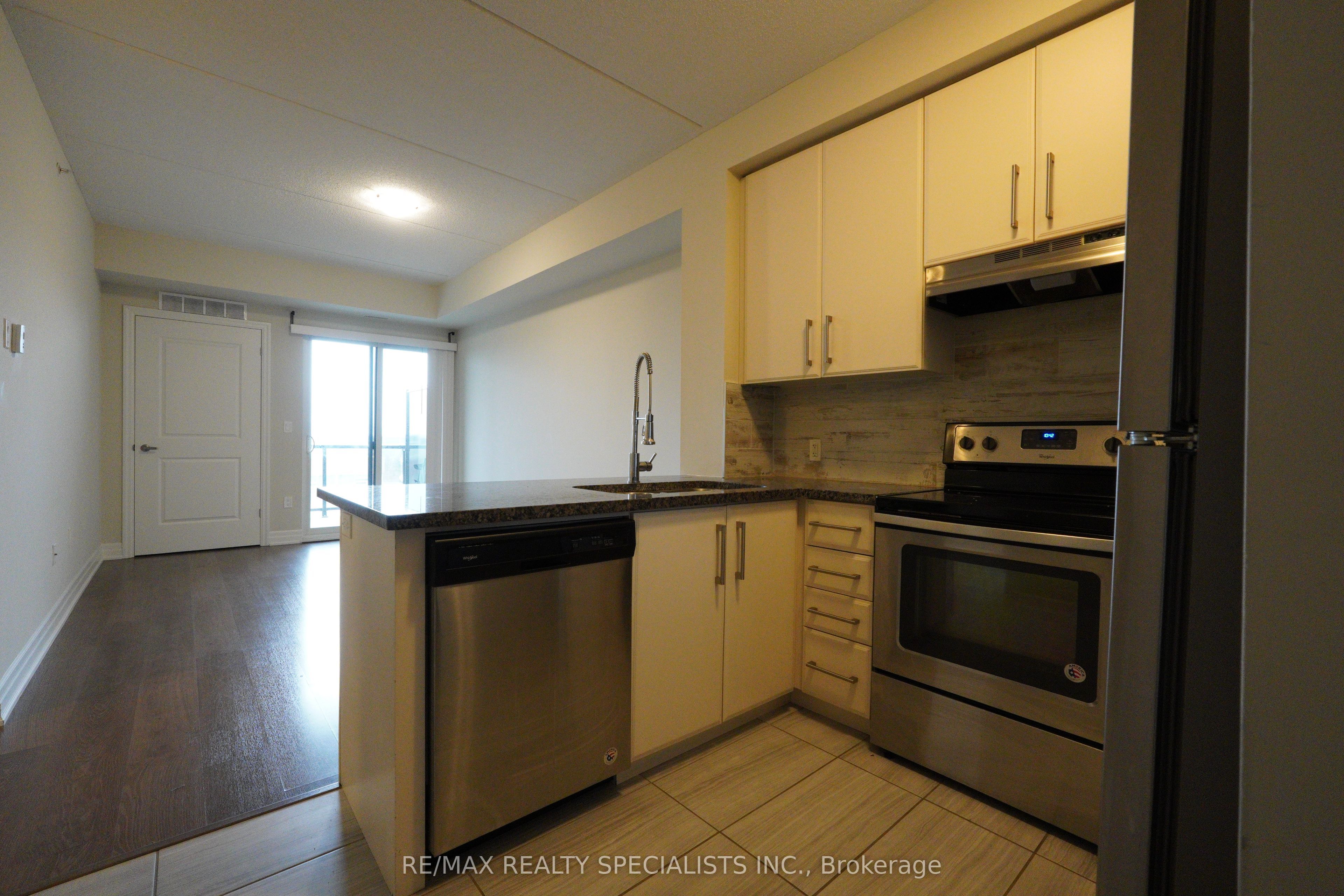 620 Sauve St Property Photo