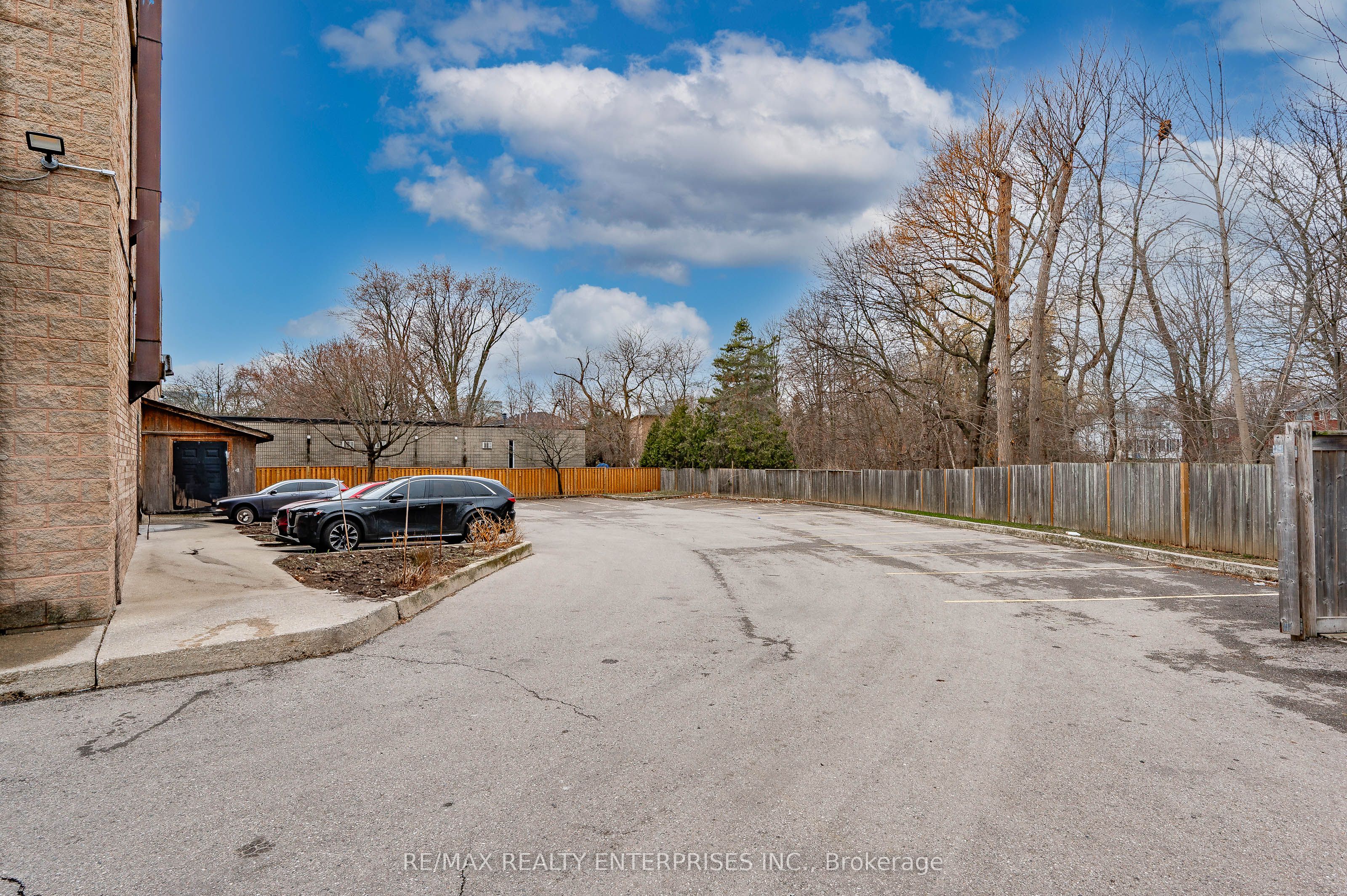 #13/14/17 - 1801 Lakeshore Road Property Photo 22