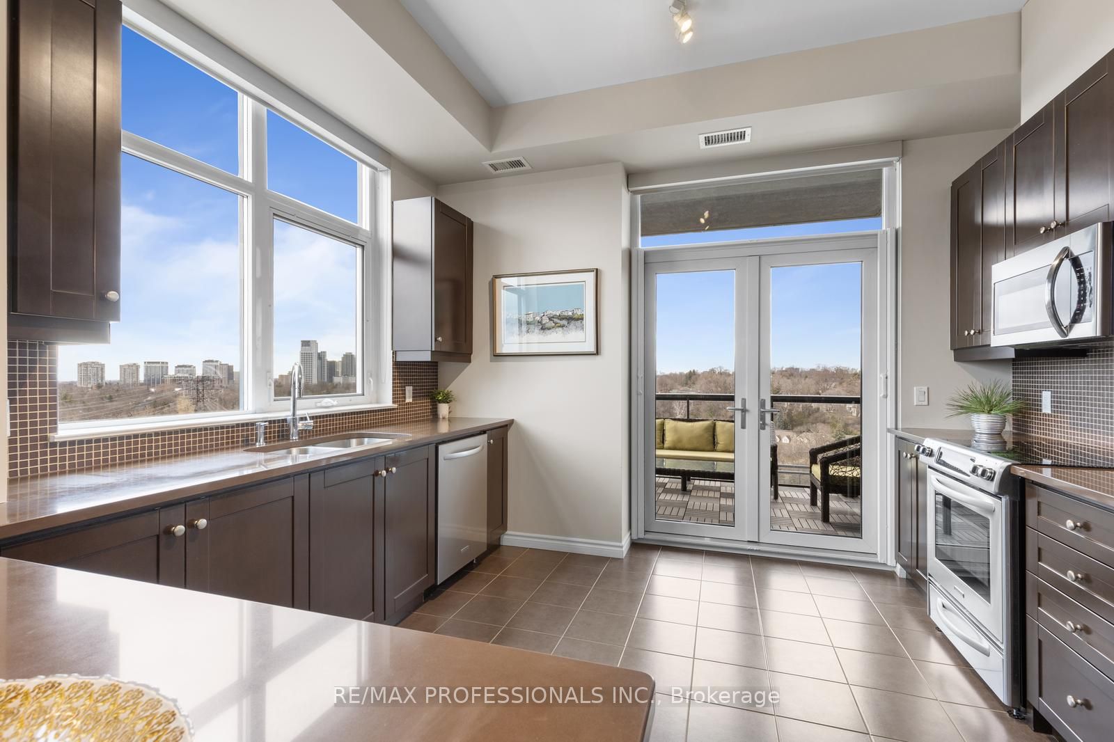 #1203 - 1135 Royal York Road Property Photo 1