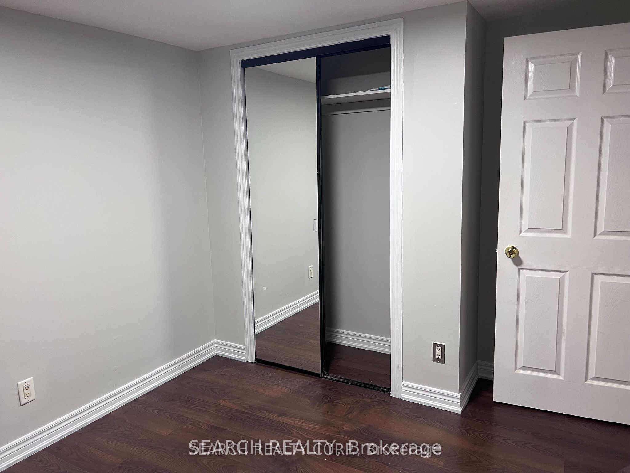 1932 Barsuda Drive Property Photo 12