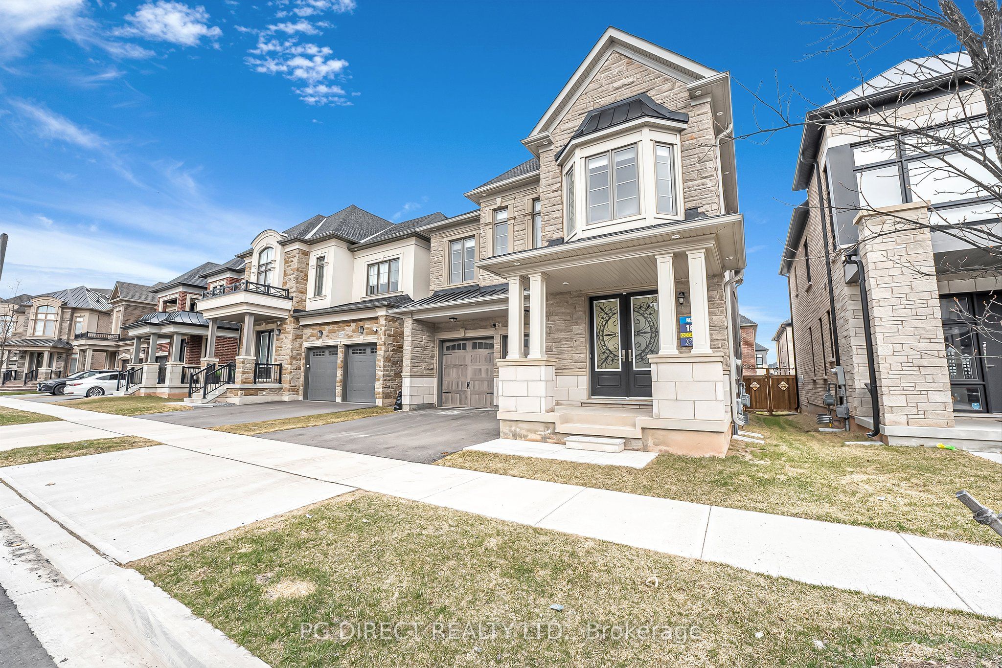 2371 Irene Crescent Property Photo