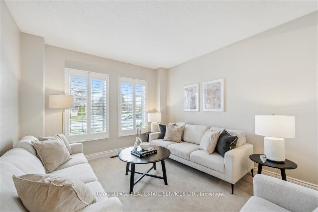 455 Parklane Rd Property Photo 9