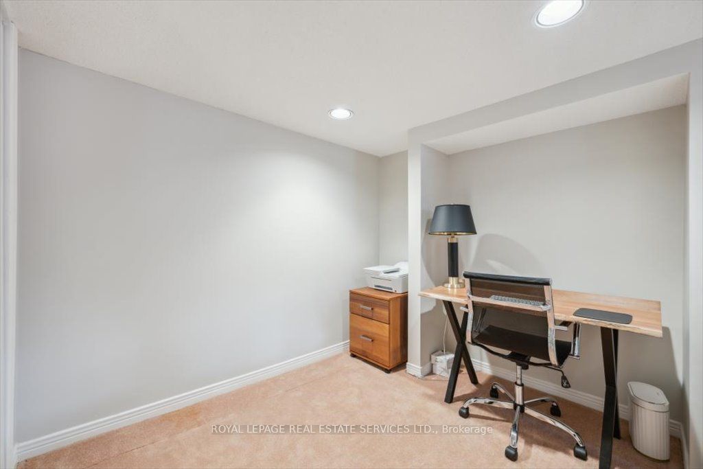 455 Parklane Rd Property Photo 42