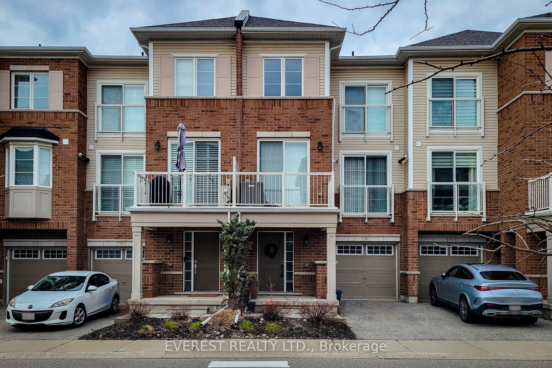 #80 - 165 Hampshire Way Property Photo