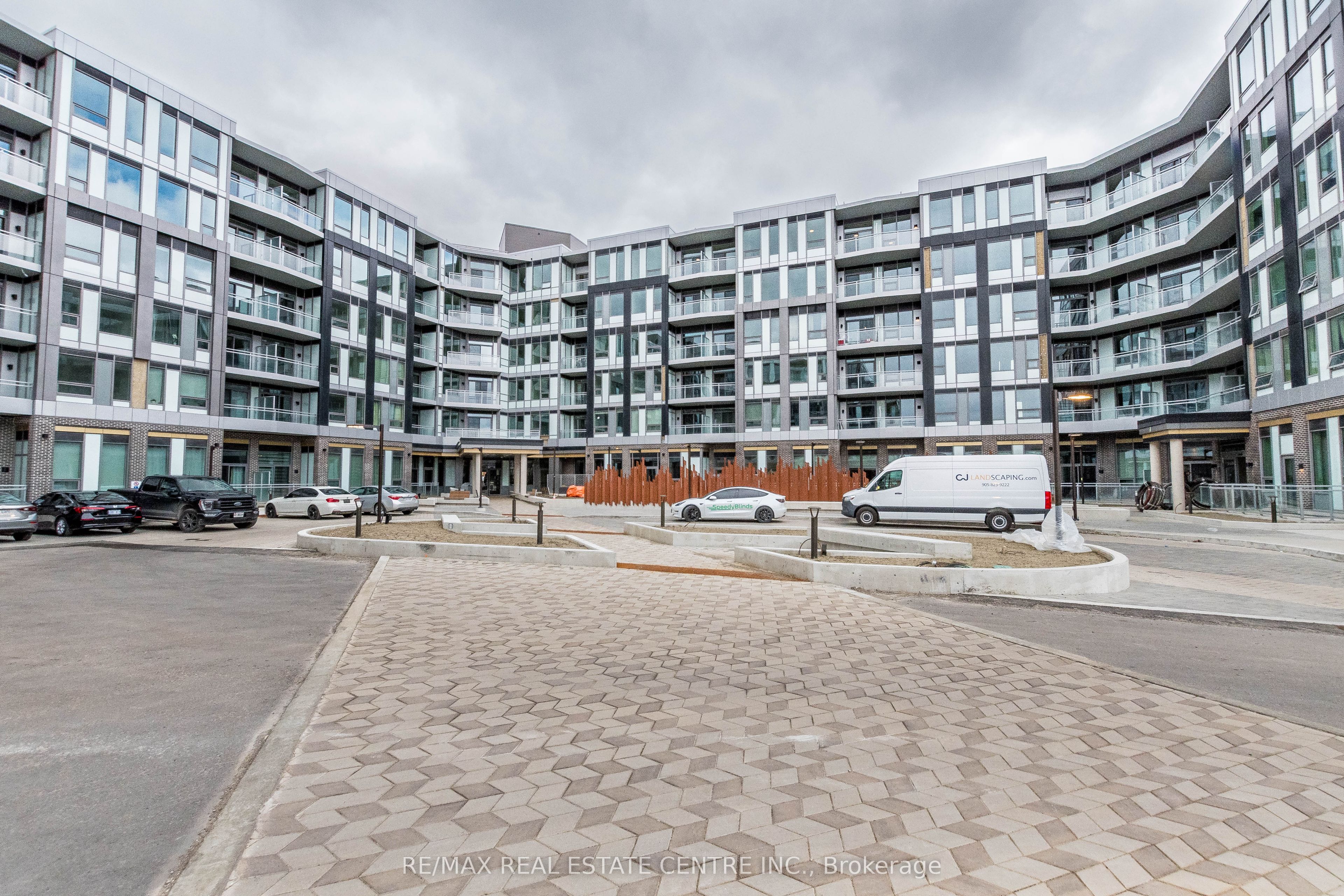 2501 Saw Whet Blvd Property Photo