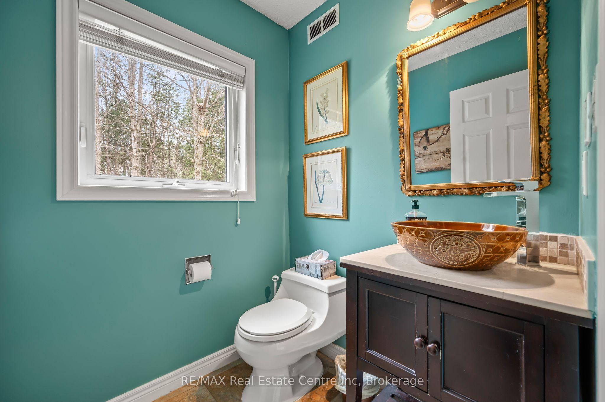 5120 Pineridge Drive Property Photo 16
