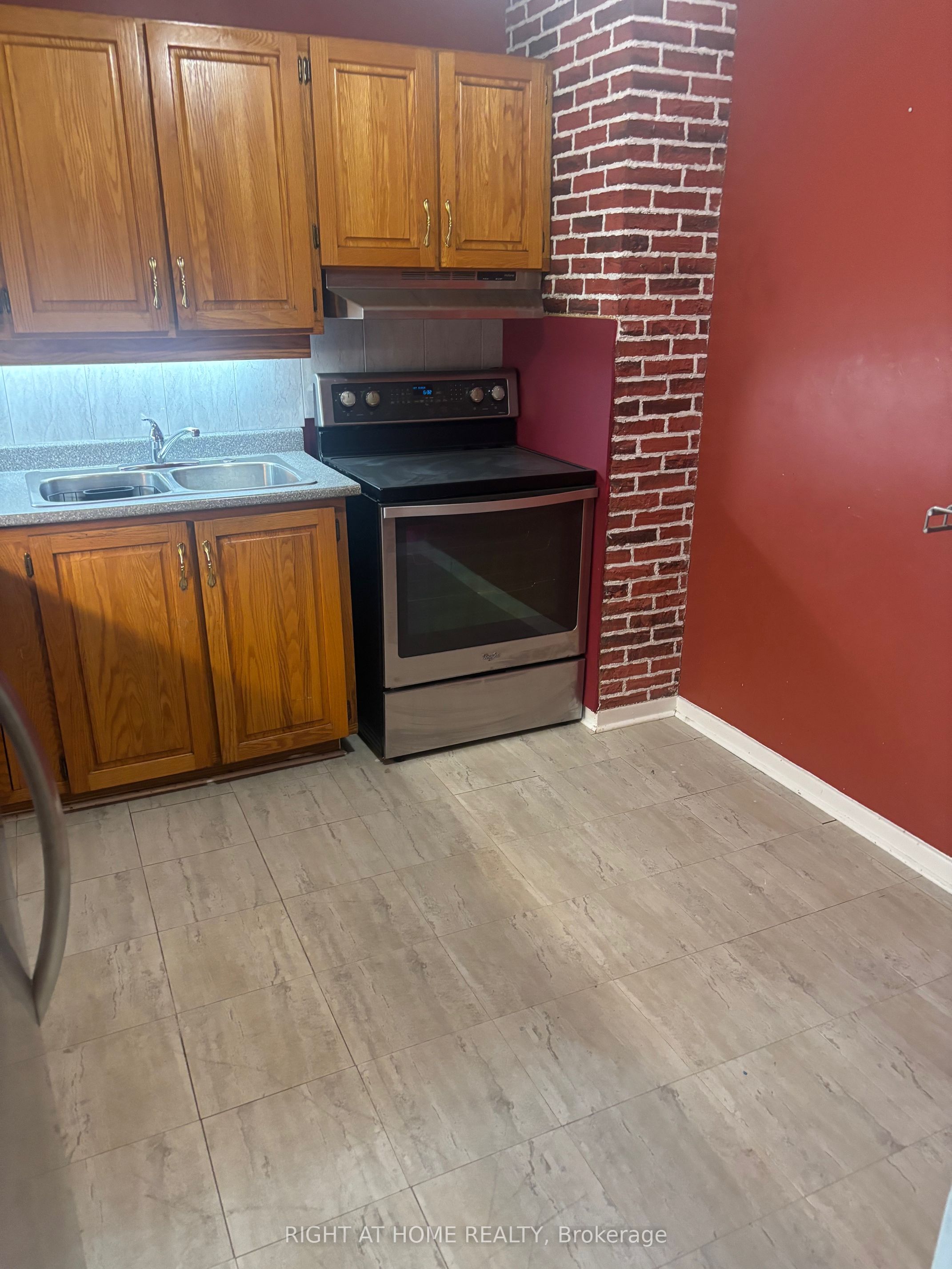 2323 Confederation Parkway N Ph4 Property Photo 9