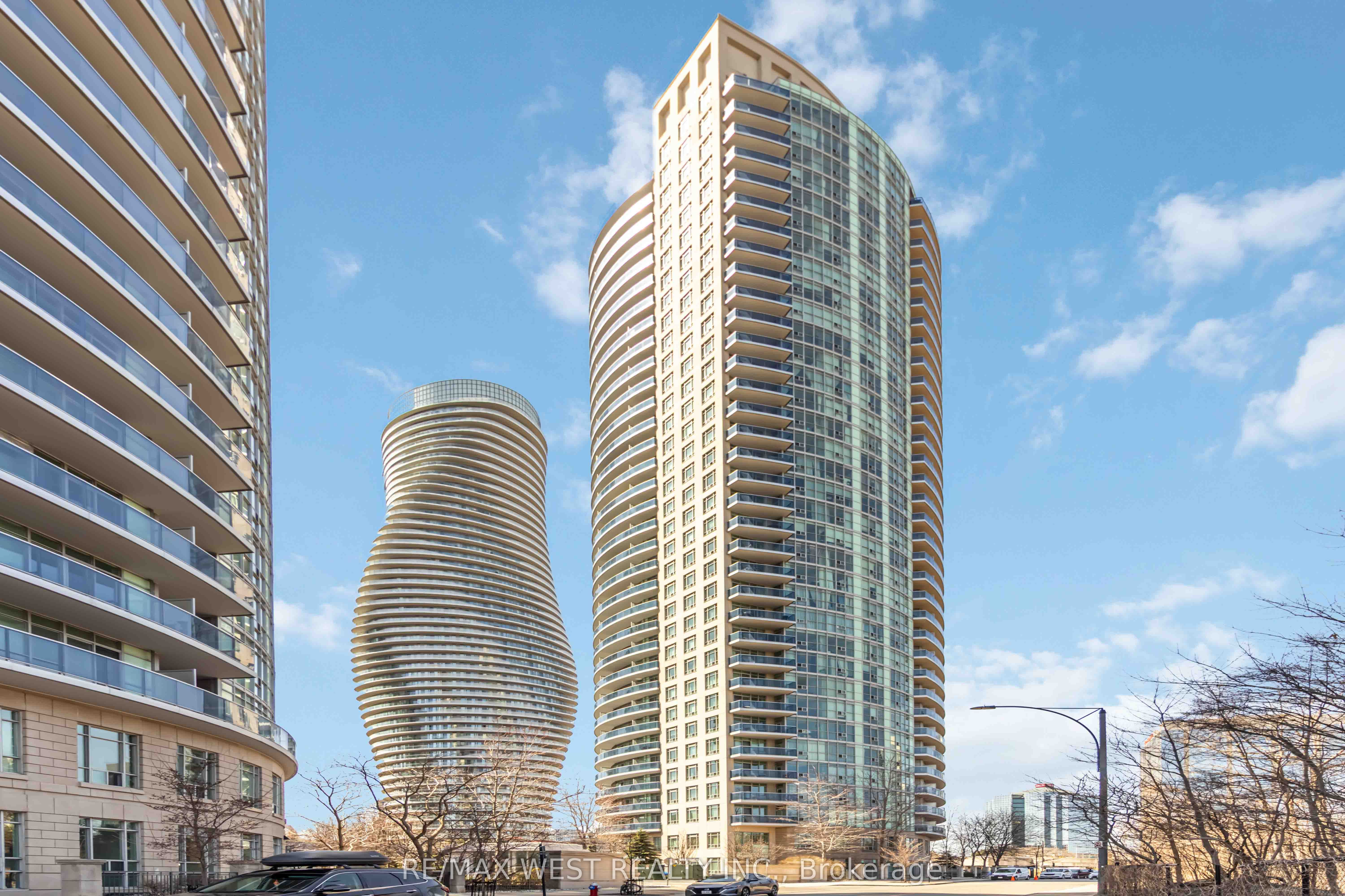 #406 - 80 Absolute Avenue Property Photo 1