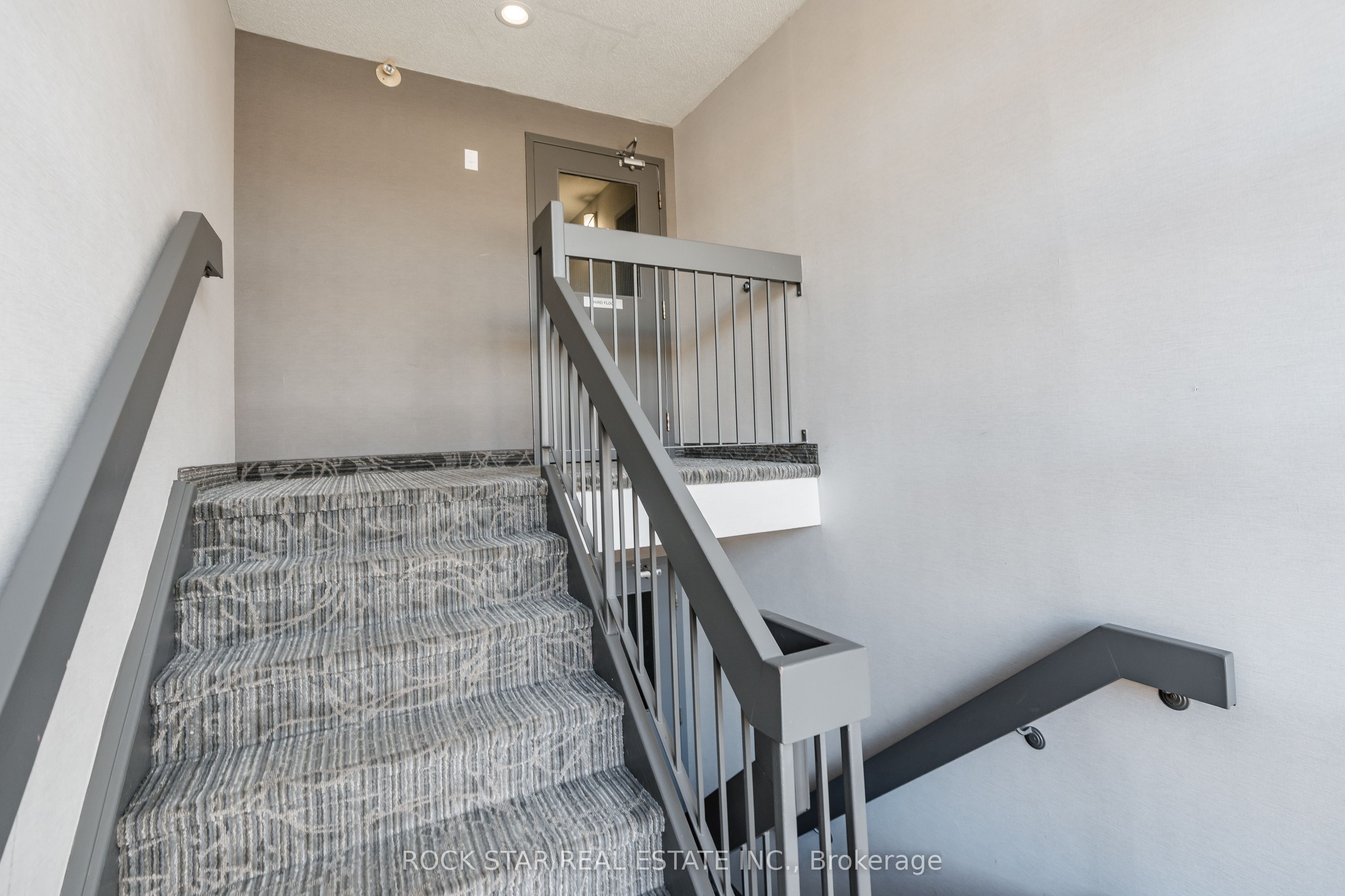 1478 Pilgrims Way 1731 Property Photo 5