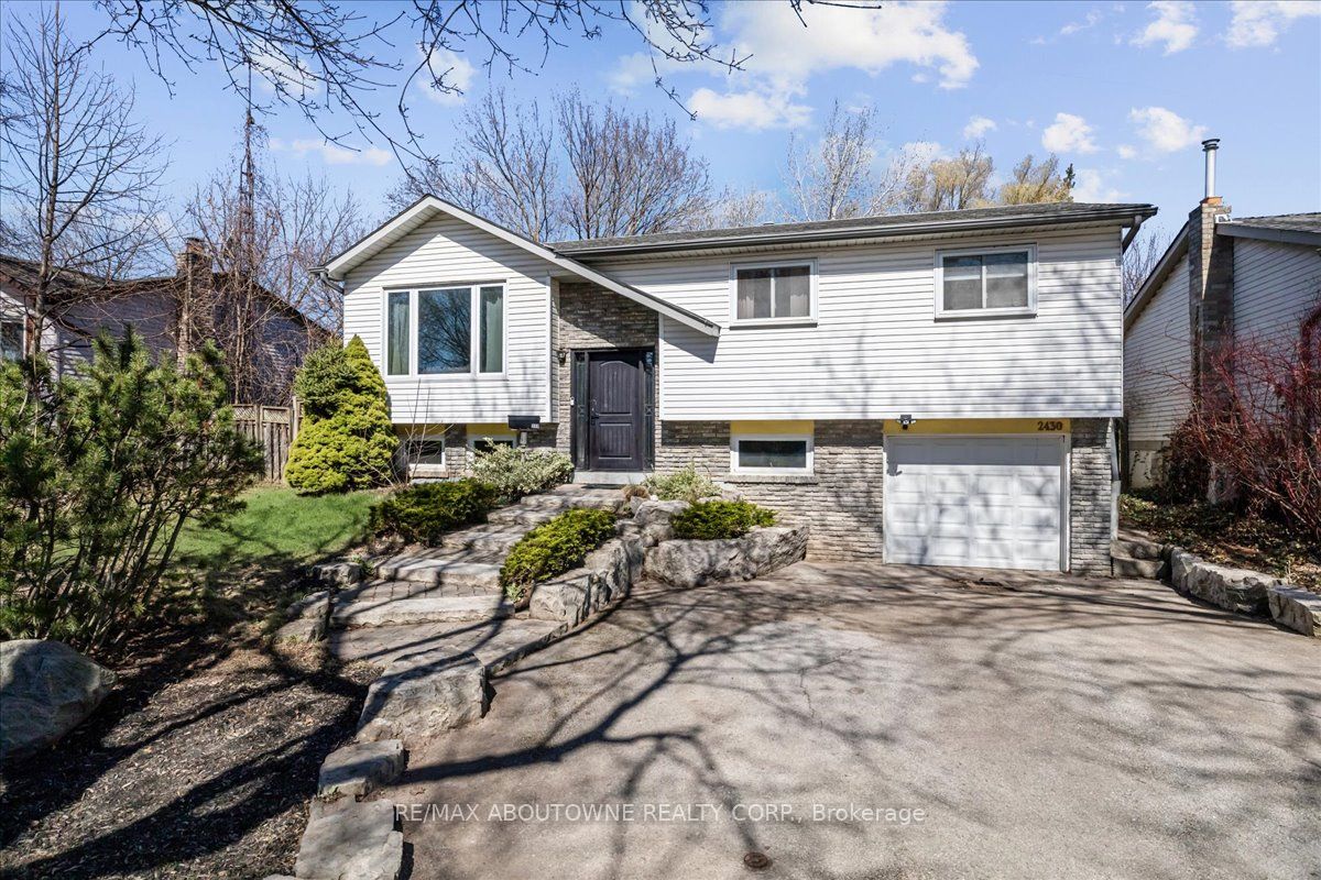2430 Cavendish Drive Property Photo