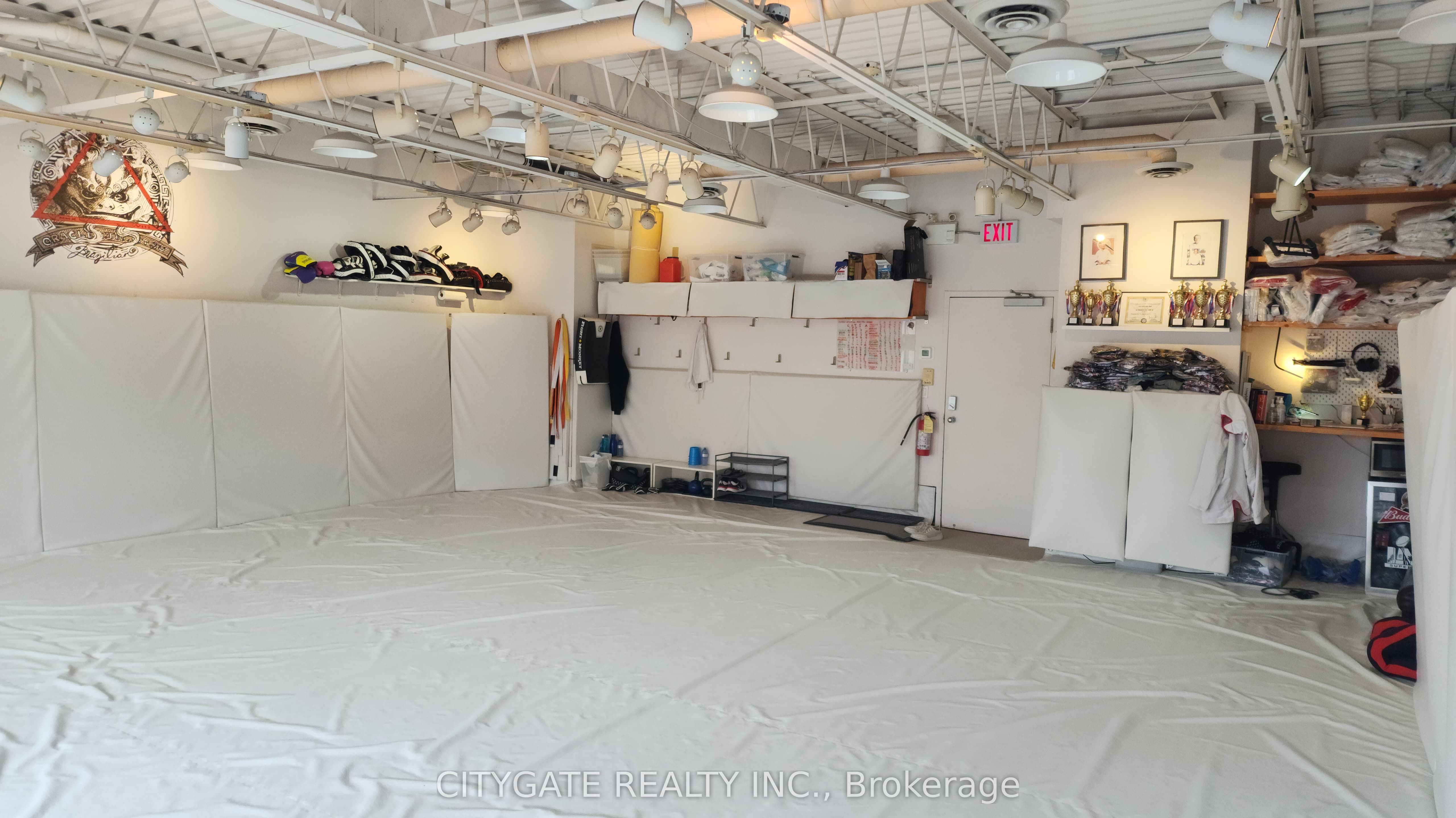 #210 - 168 Queen Street Property Photo 4