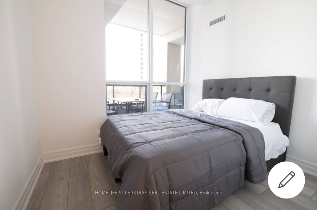 #303 - 36 Elm Drive Property Photo