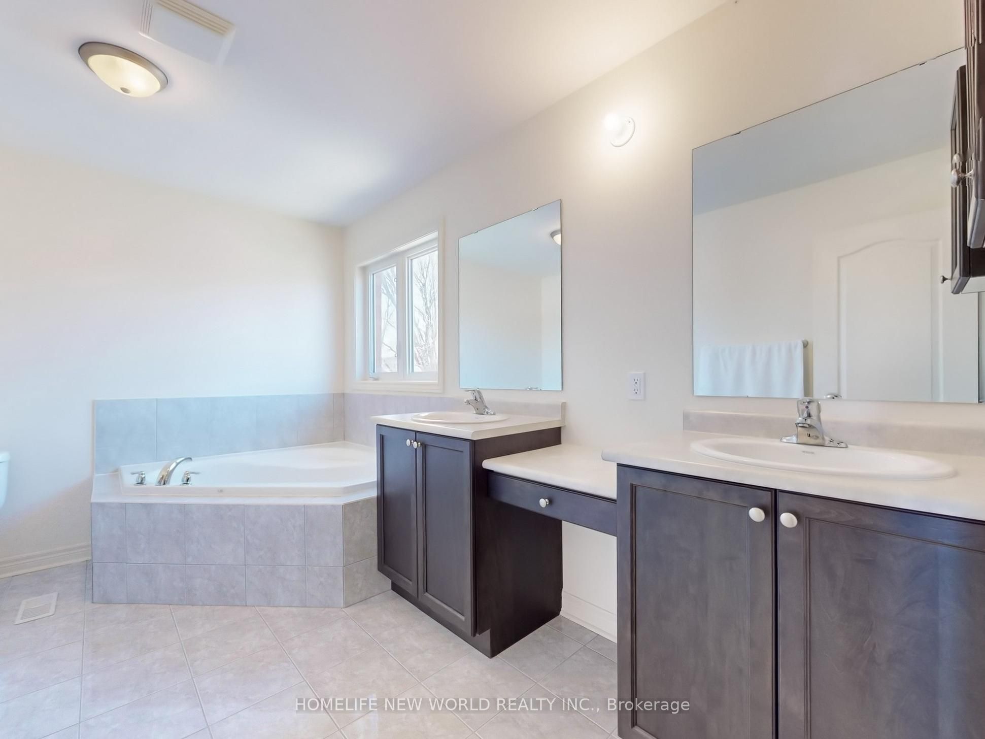 18 Freesia Road Property Photo 19