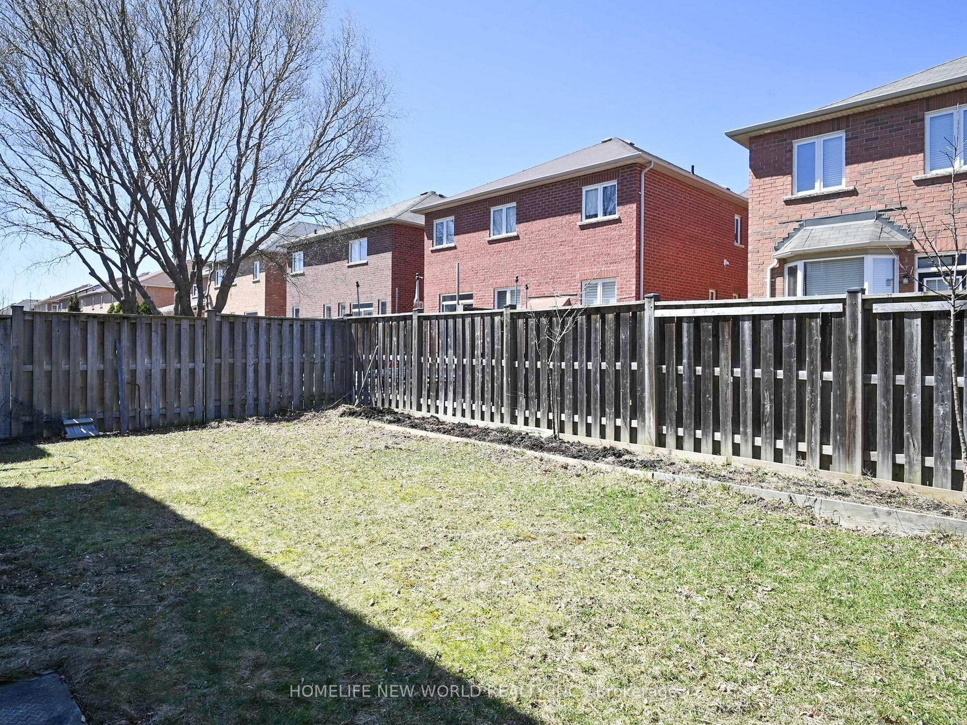 18 Freesia Road Property Photo 30