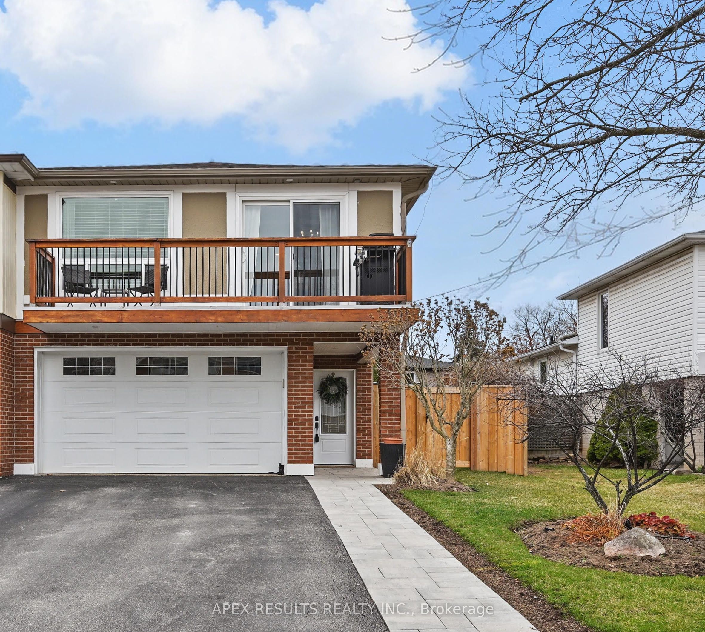 1478 Epping Court Property Photo