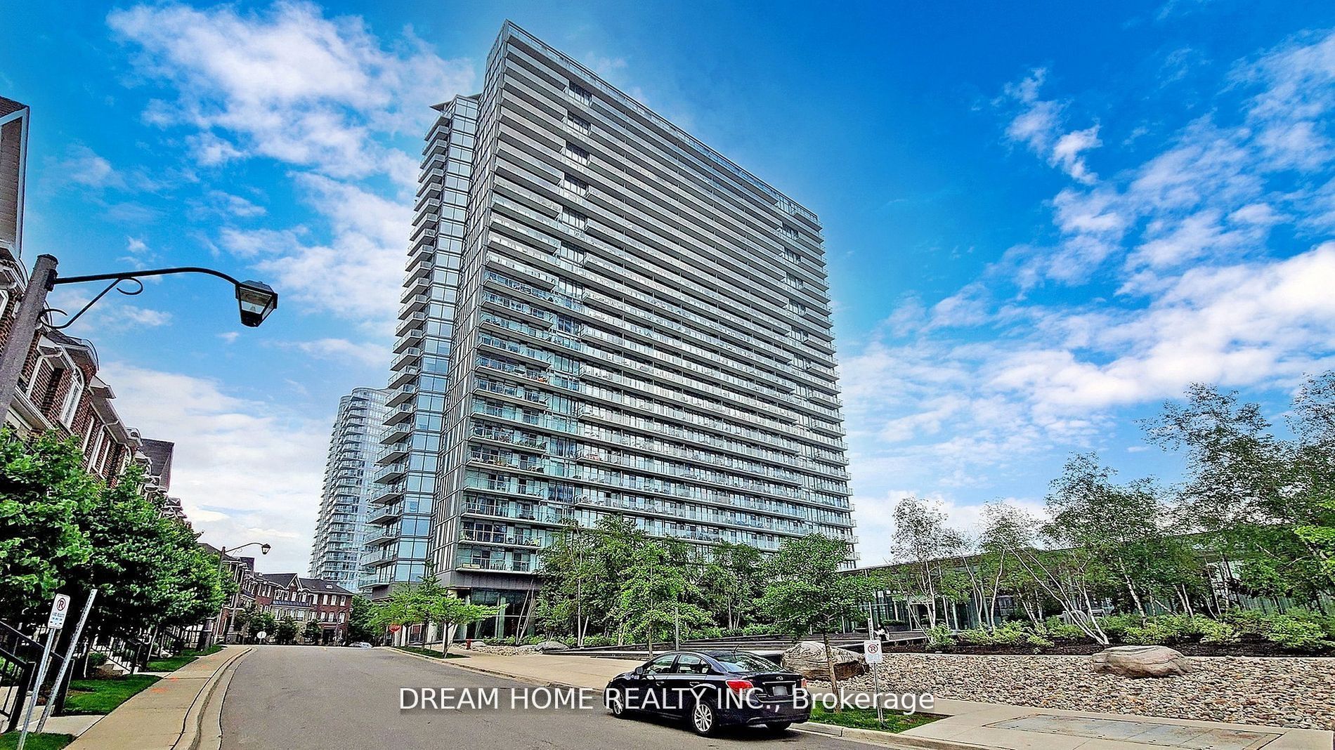 #2809 - 103 The Queensway Property Photo 1