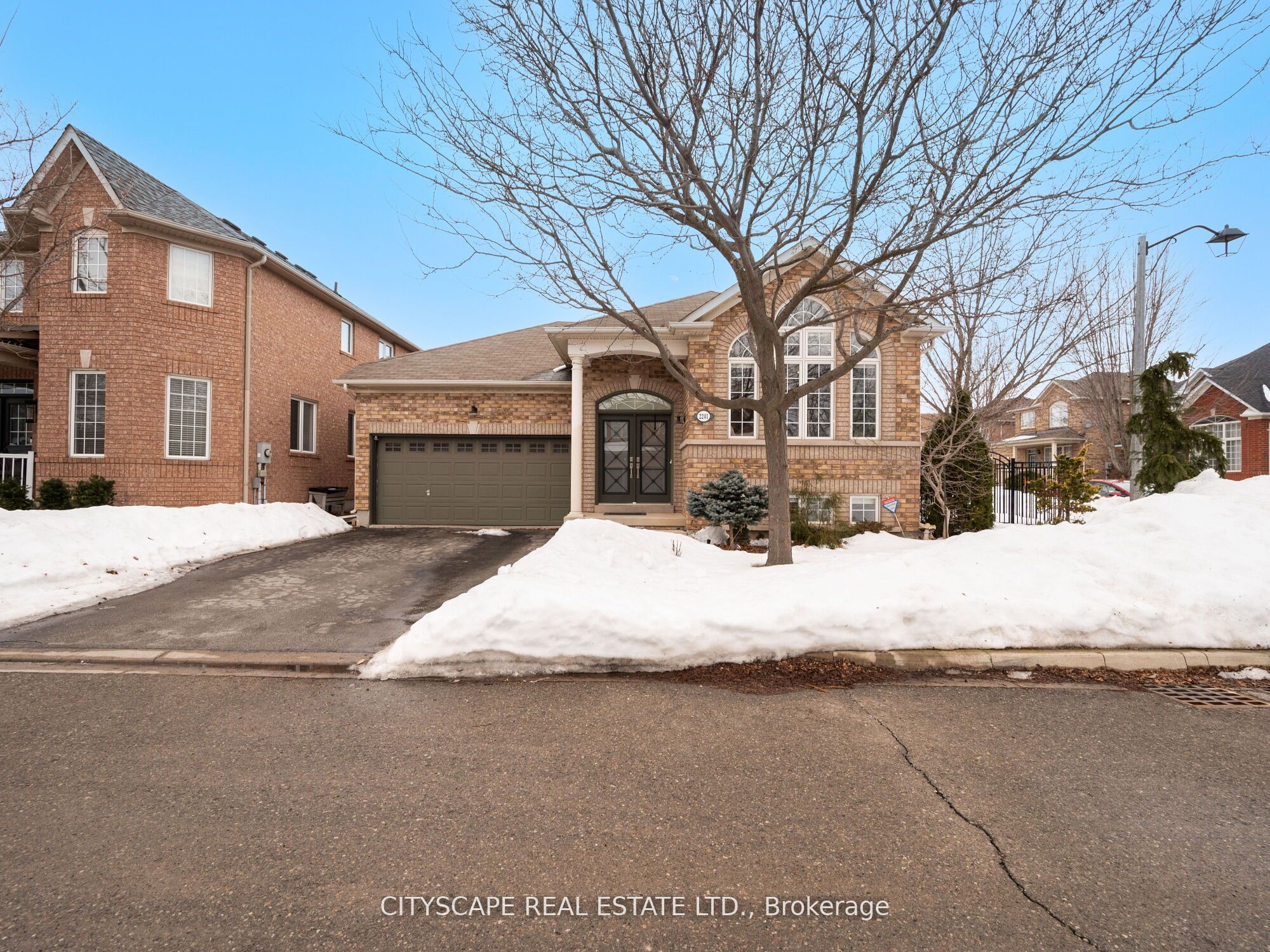 2241 Lyness Avenue Property Photo