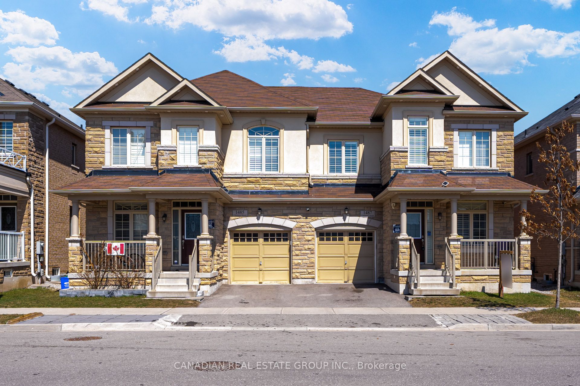 1487 Chretien Street Property Photo