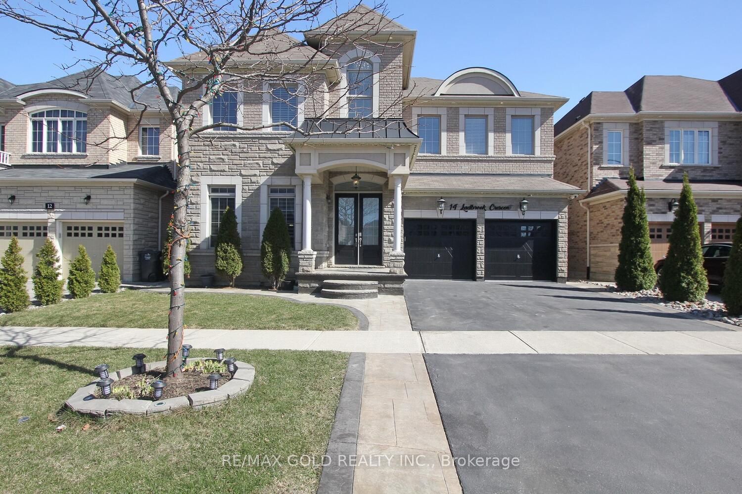 14 Ladbrook Crescent Property Photo 1
