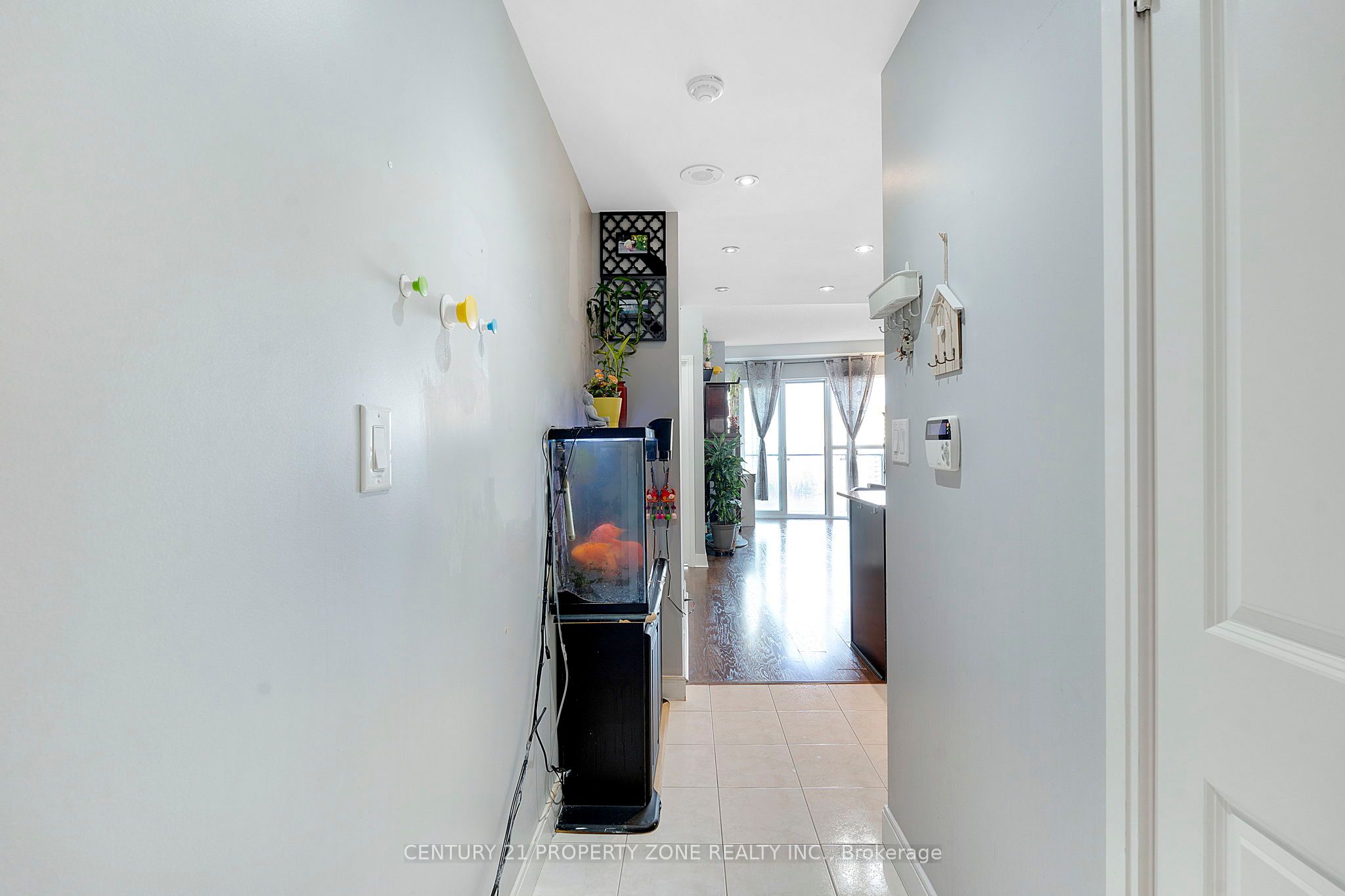 50 Absolute Avenue 1003 Property Photo 12