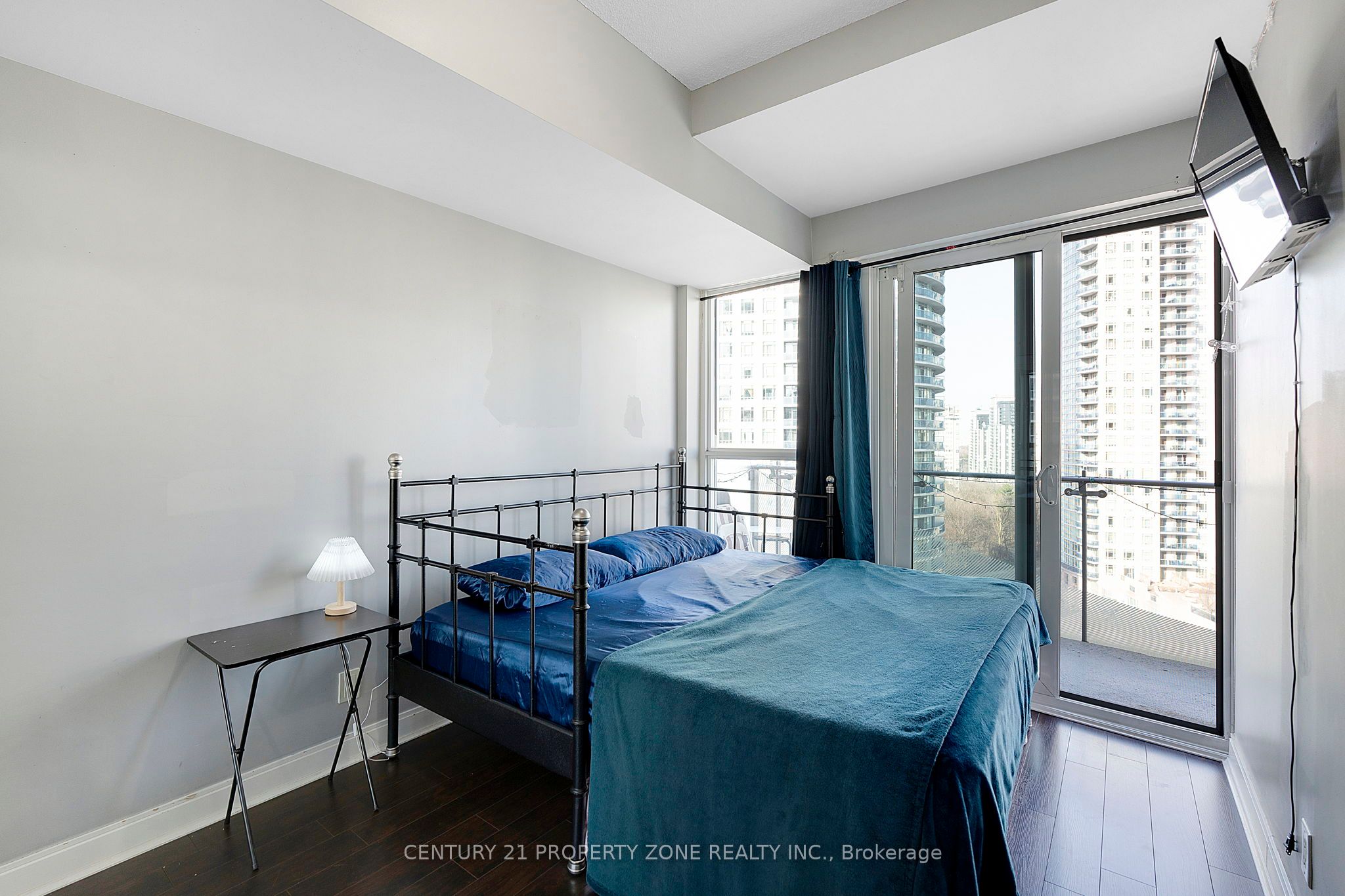 50 Absolute Avenue 1003 Property Photo 24