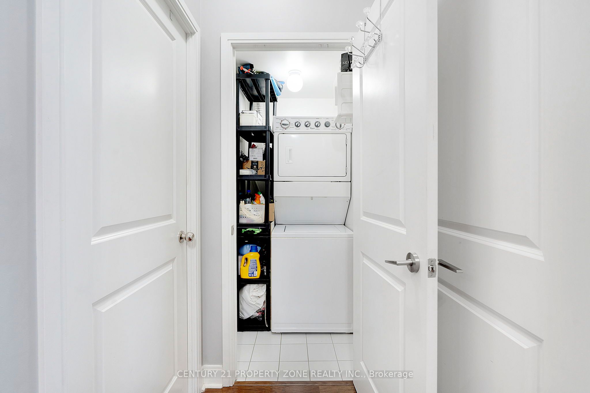 50 Absolute Avenue 1003 Property Photo 25