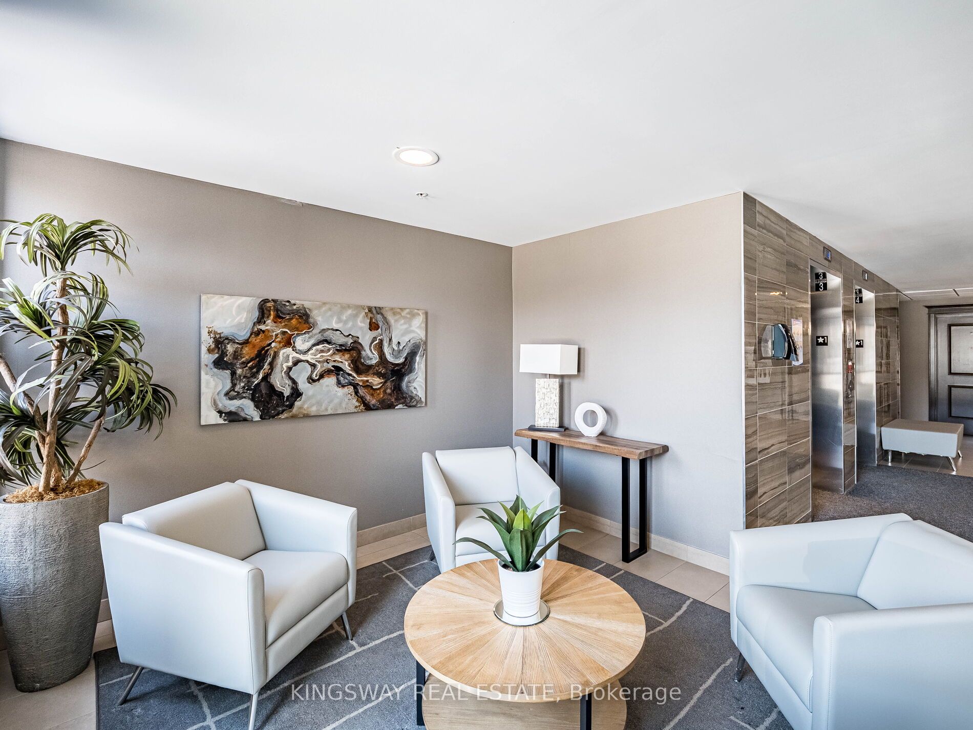 5010 Corporate Dr Property Photo 8
