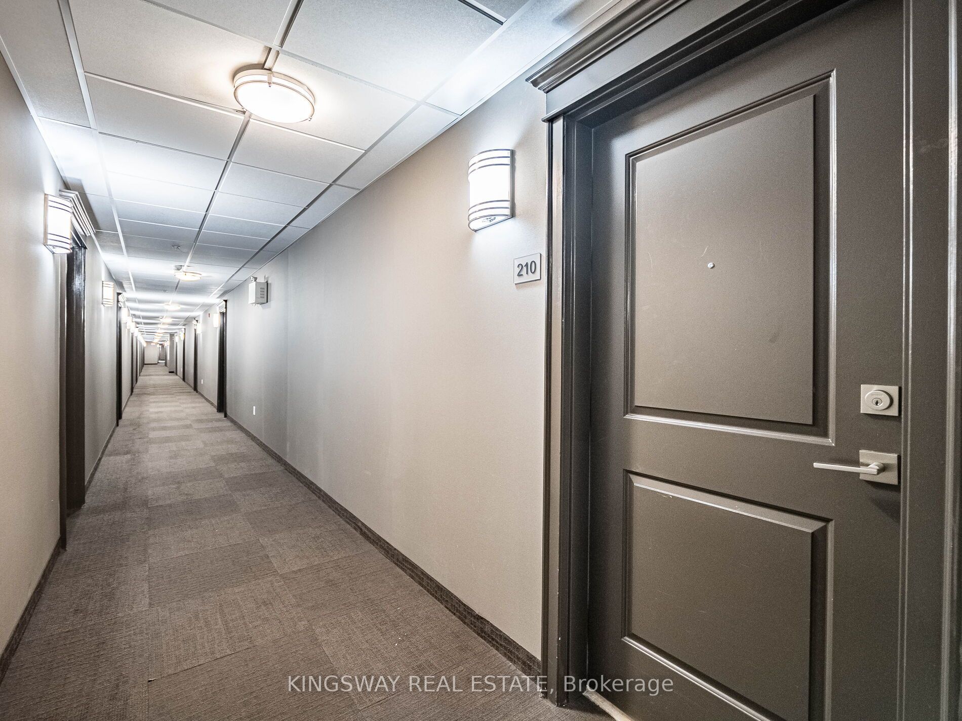 5010 Corporate Dr Property Photo 10