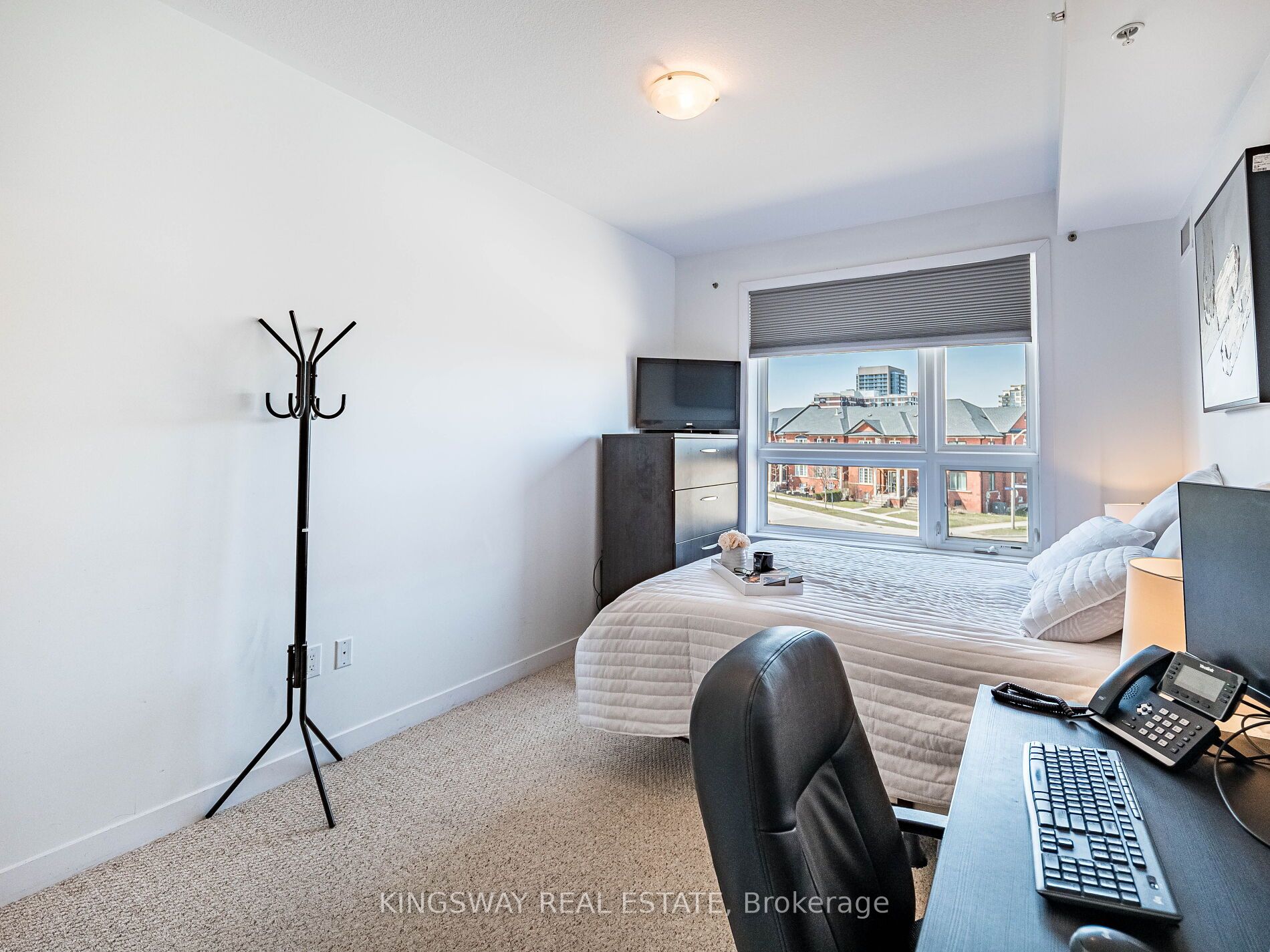 5010 Corporate Dr Property Photo 28
