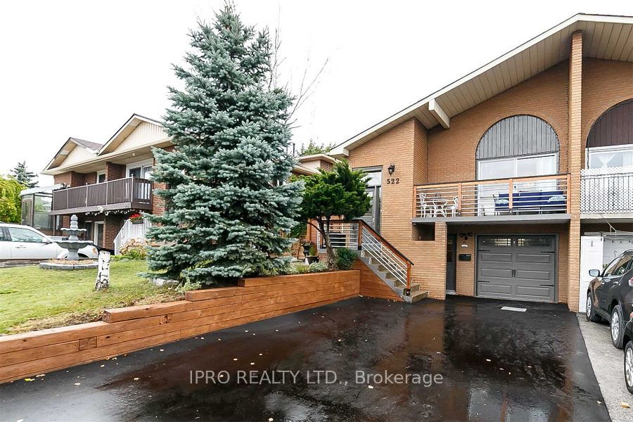 522 Kelvedon Mews Property Photo 1