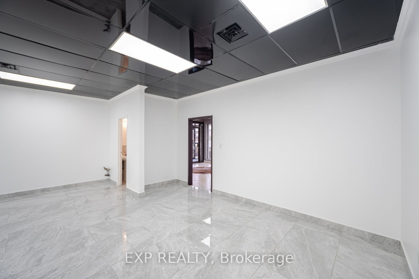 1303 Matheson Boulevard Property Photo 10