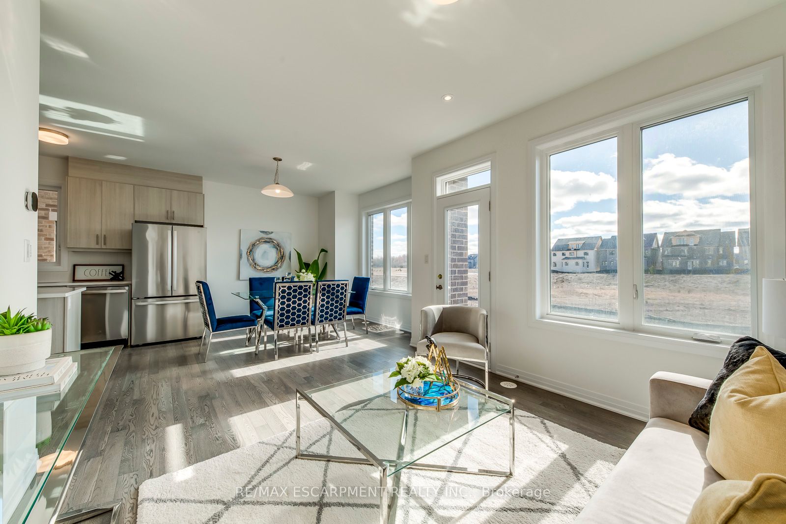 3262 Crystal Dr Property Photo 13