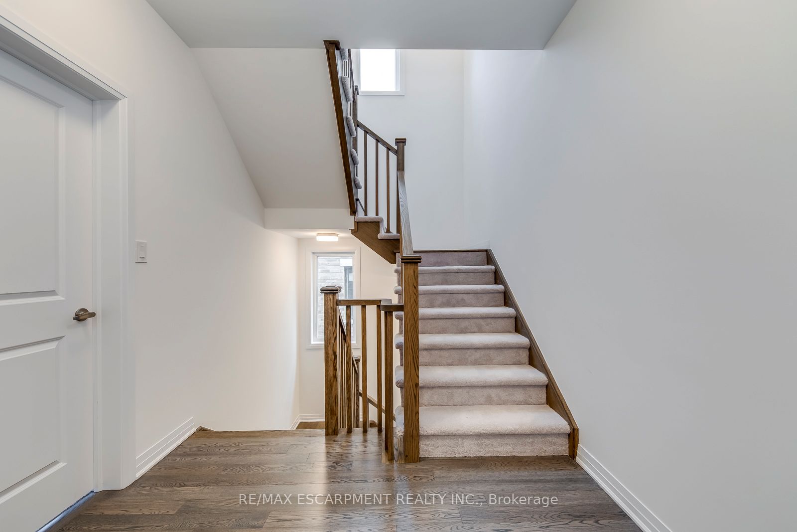 3262 Crystal Dr Property Photo 30