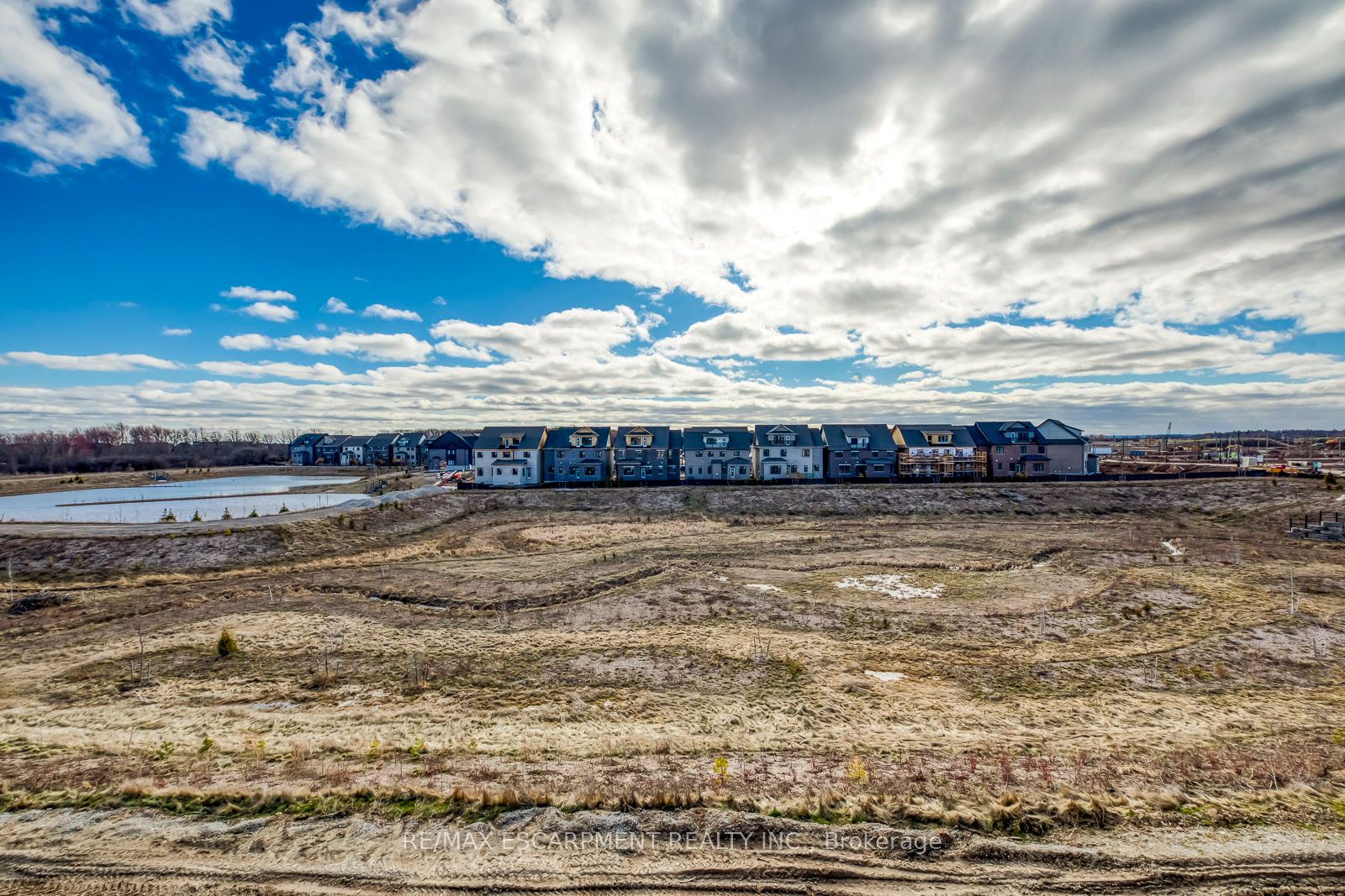 3262 Crystal Dr Property Photo 39