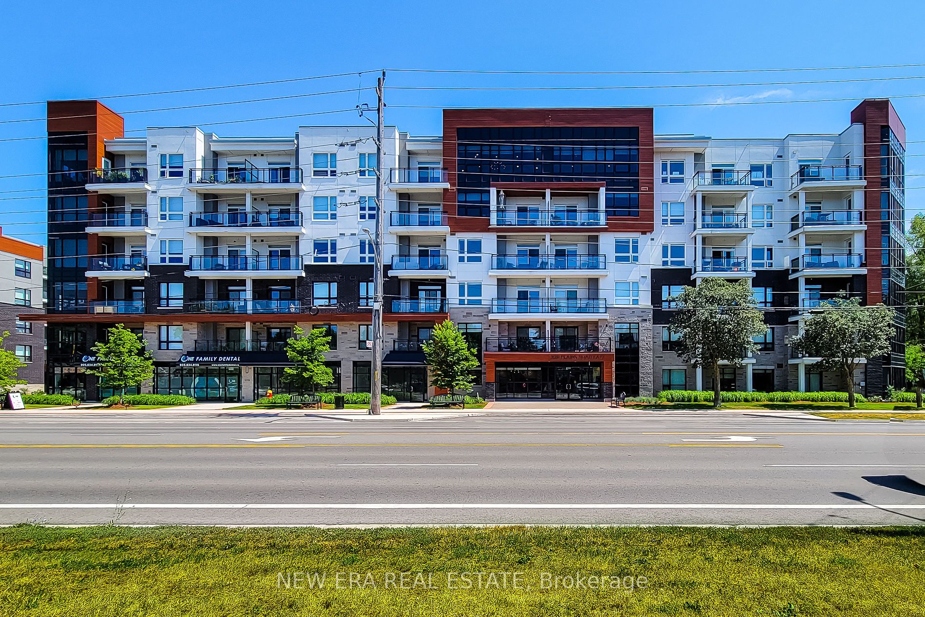 #212 - 320 Plains Road Property Photo 1