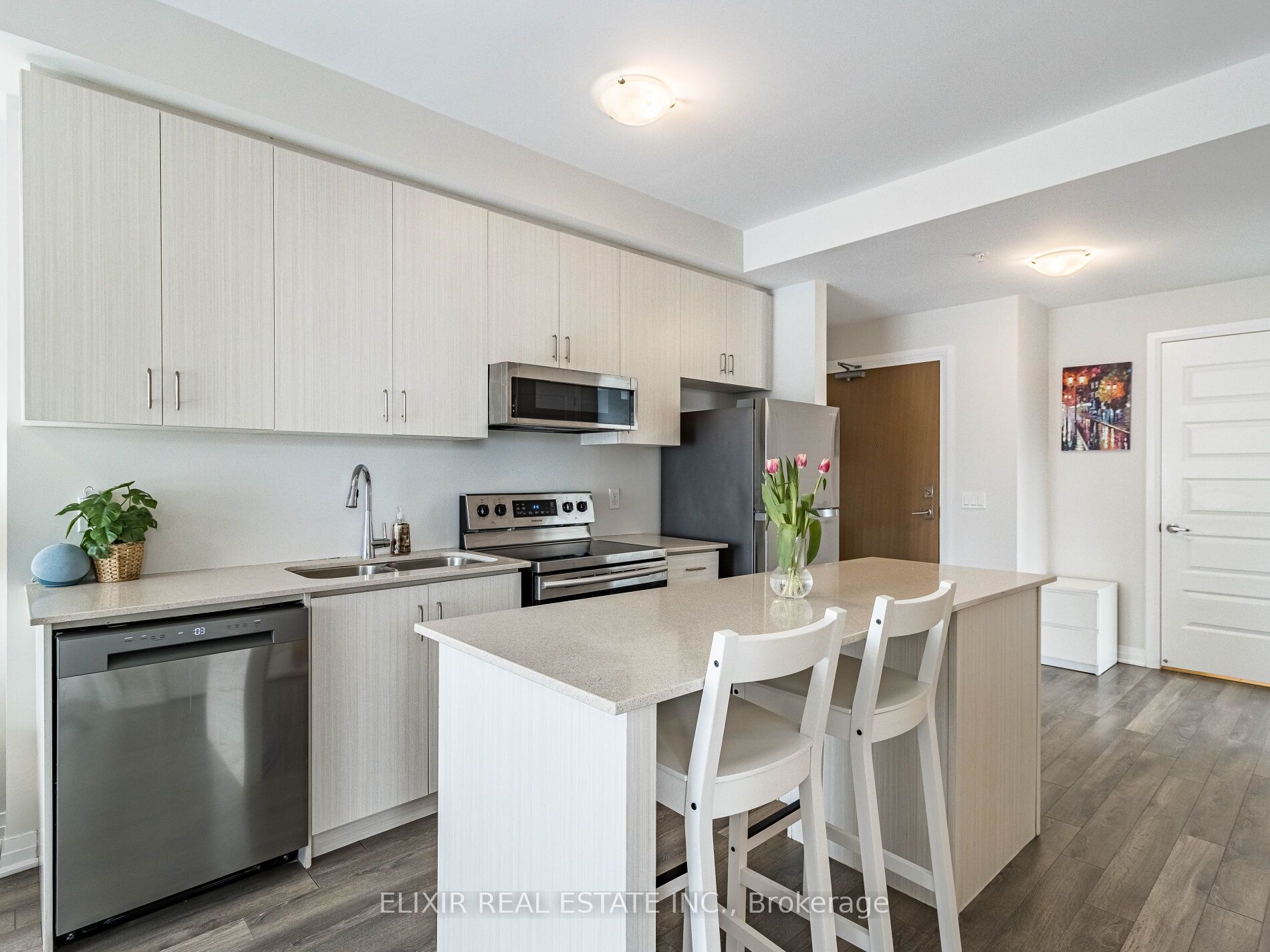 #129 - 1105 Leger Way Property Photo 1