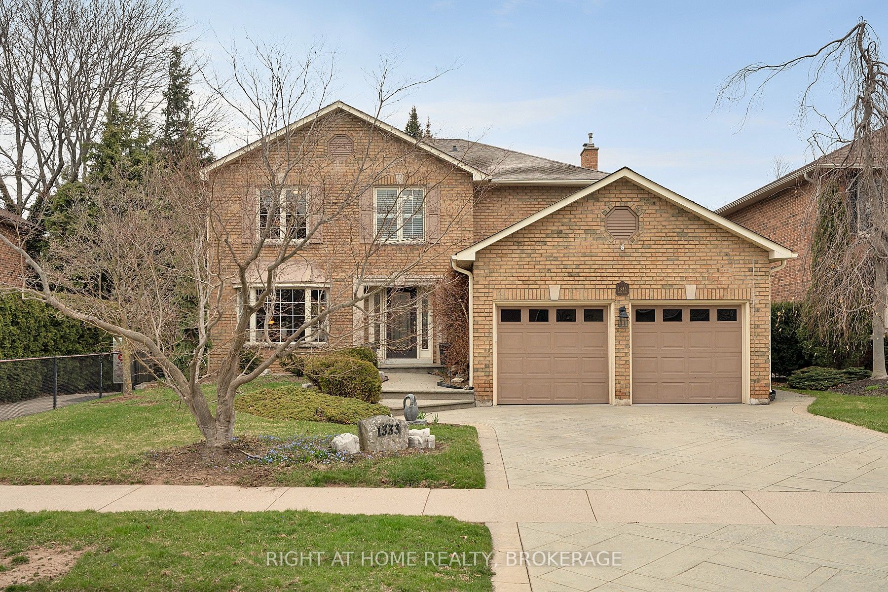 1333 Birchcliff Drive Property Photo 1