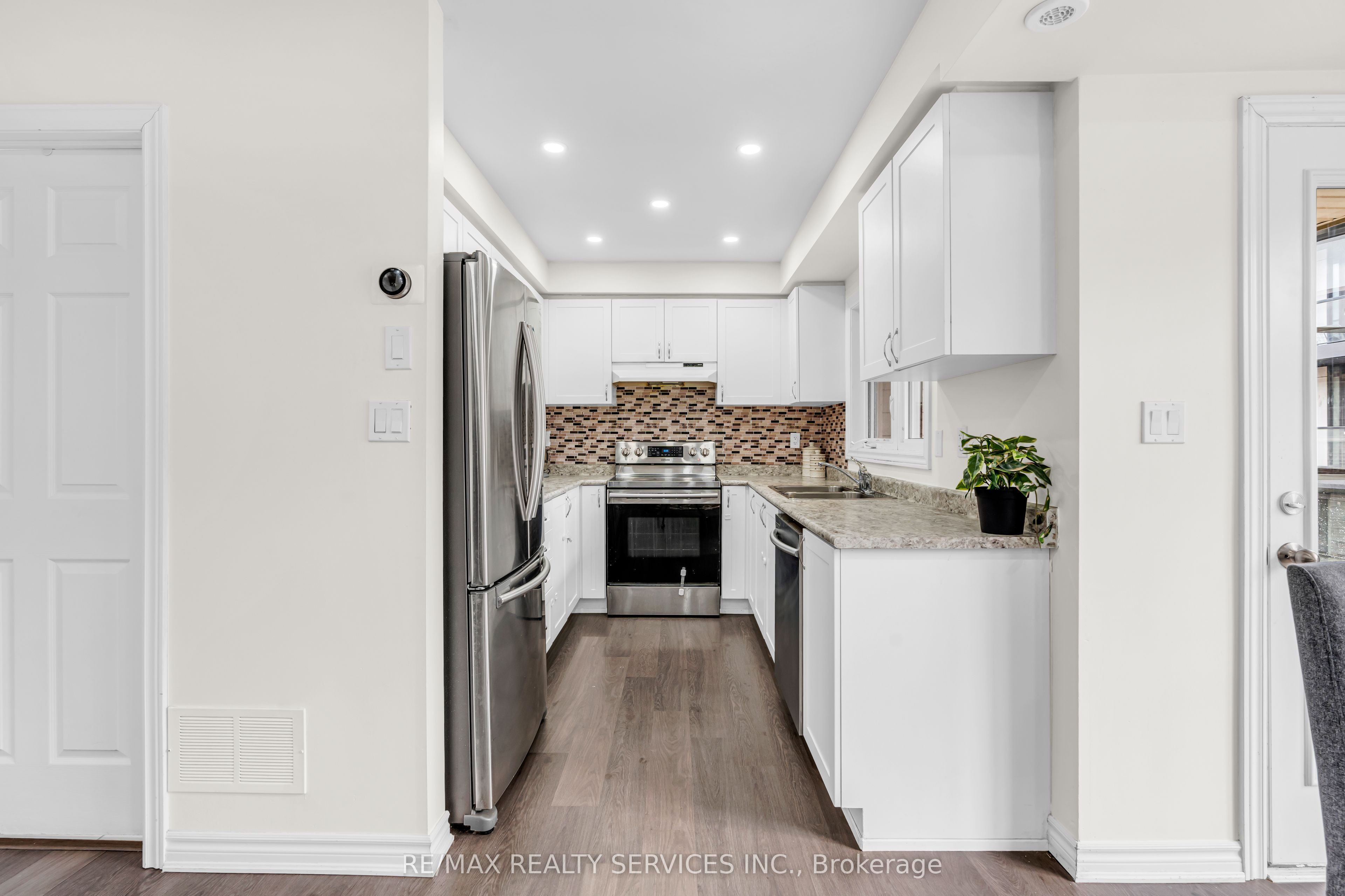 200 Veterans Drive 189 Property Photo 17